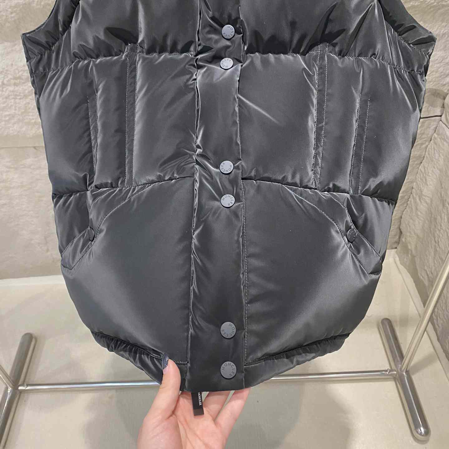 Moncler Allymes 2-in-1 Hooded Short Down Jacket - FashionPlug
