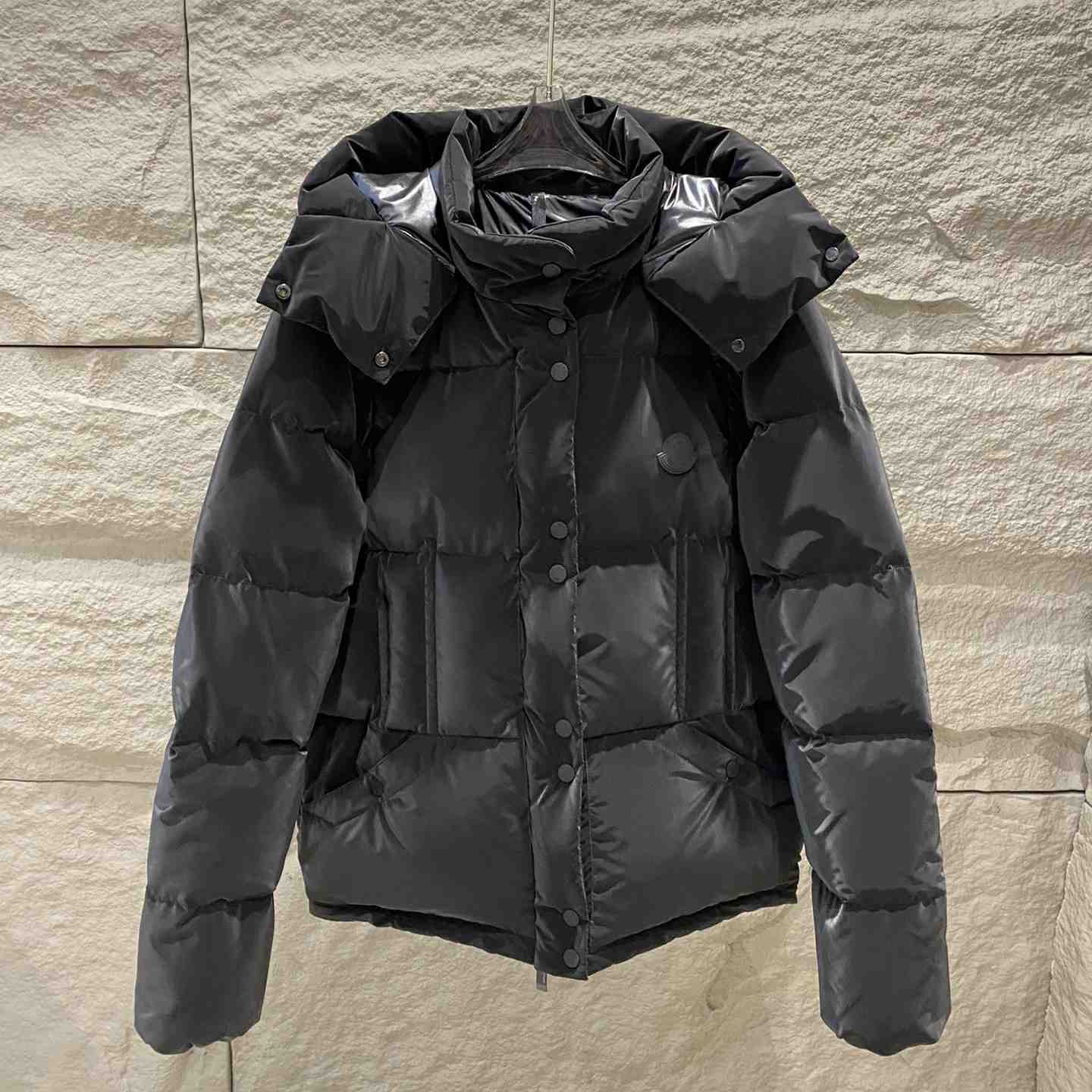 Moncler Allymes 2-in-1 Hooded Short Down Jacket - FashionPlug