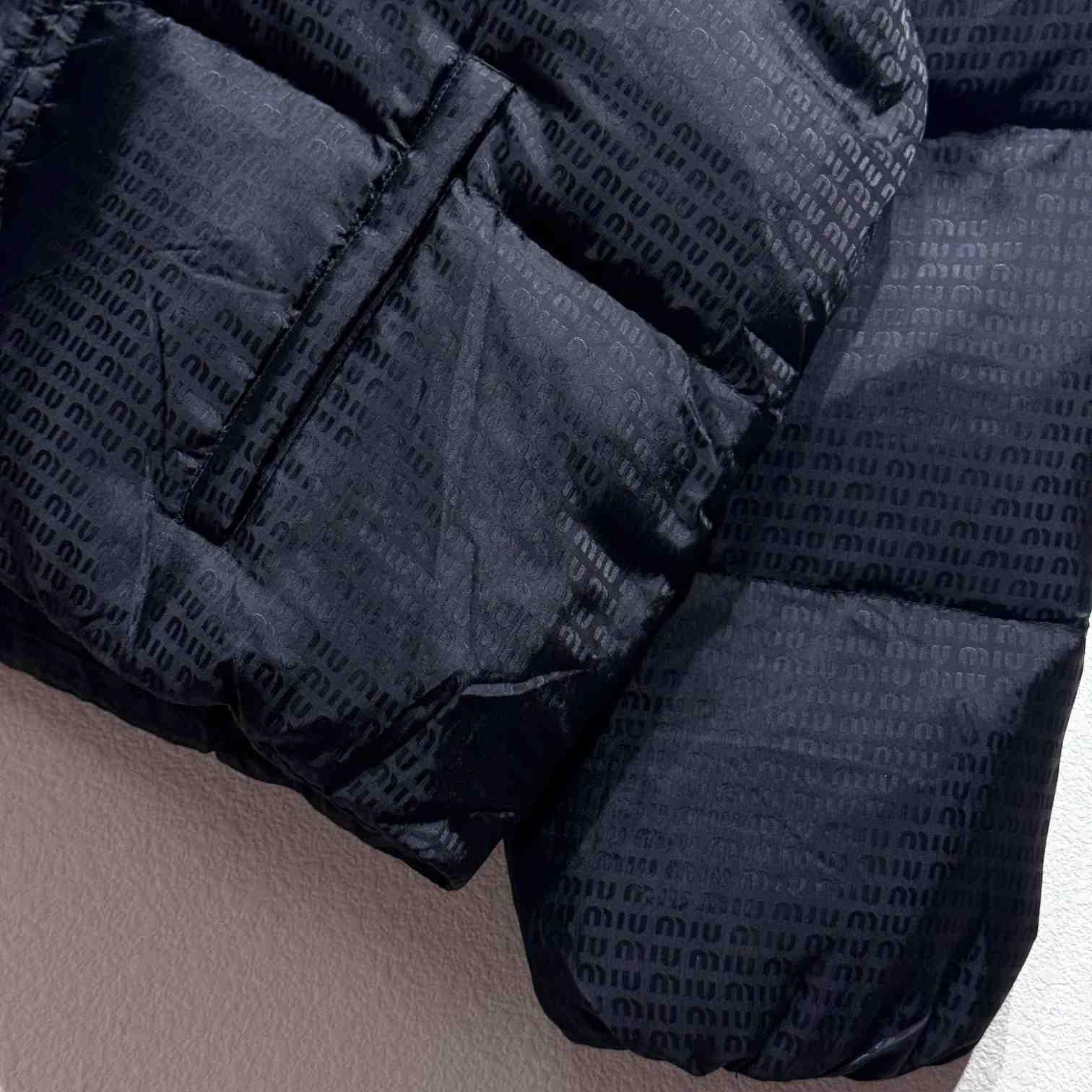 Miu Miu logo-appliqué puffer jacket  - FashionPlug