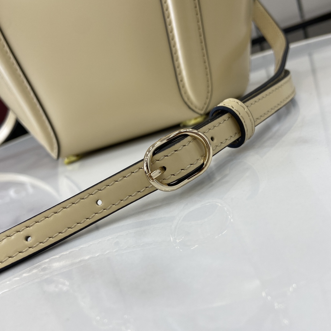 Gucci Mini Bamboo Top Handle Tote Bag - FashionPlug