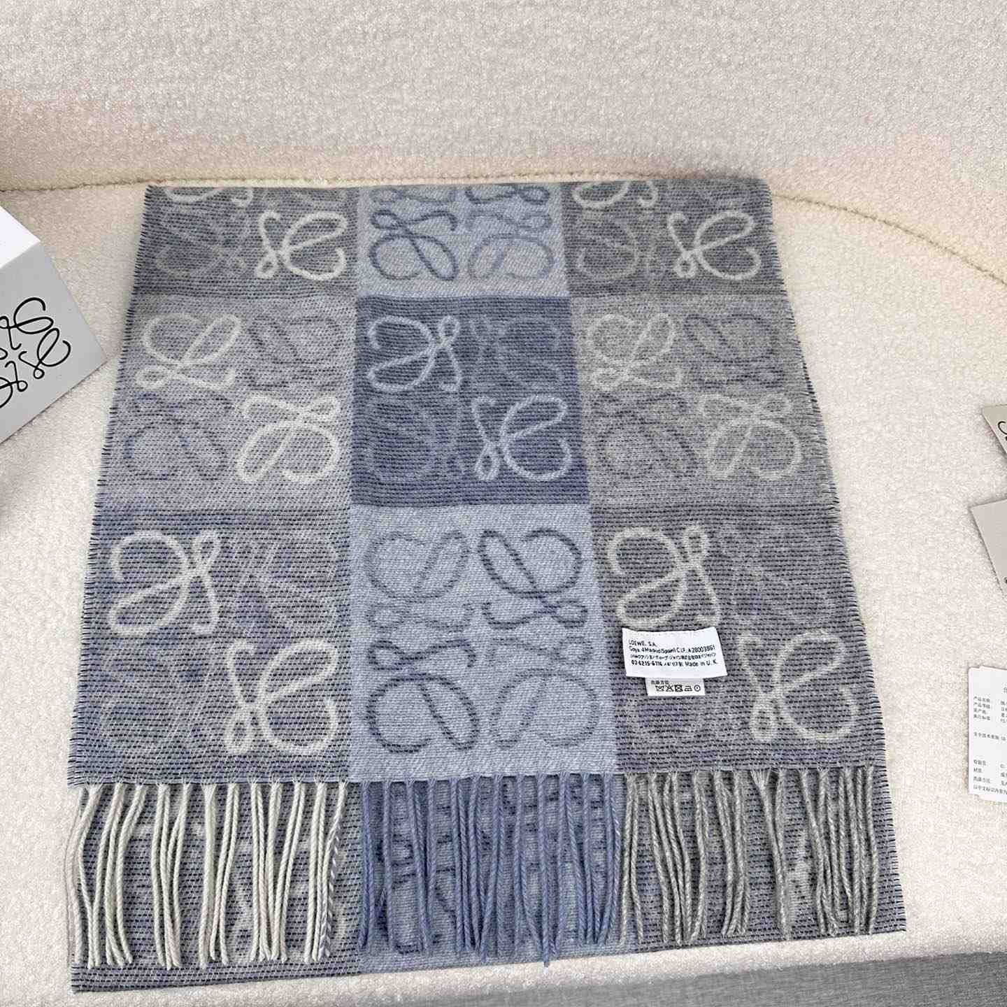 Loewe Scarf In Wool And Cashmere - FashionPlug