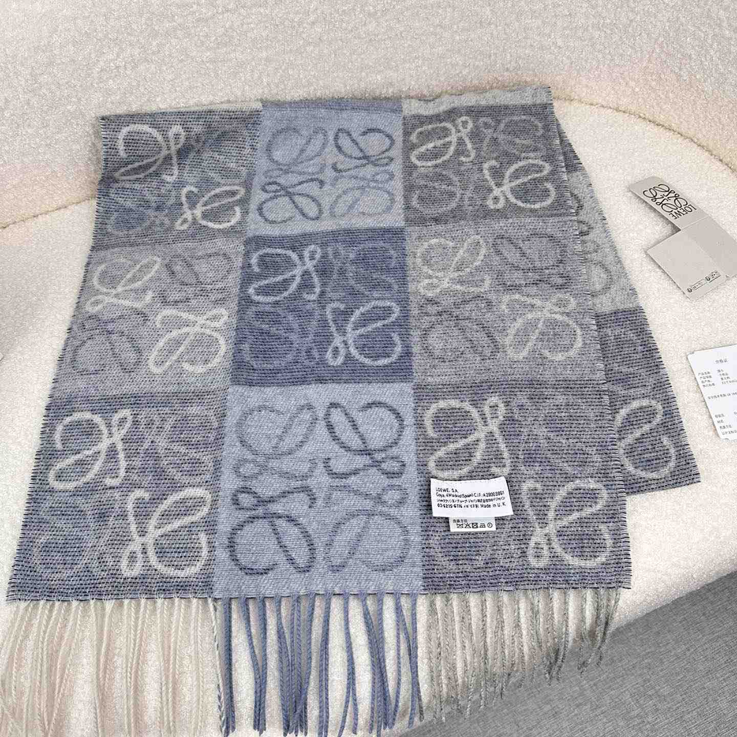 Loewe Scarf In Wool And Cashmere - FashionPlug