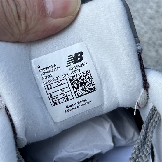 New Balance NB 9060 Sneakers      U9060RSA  - FashionPlug