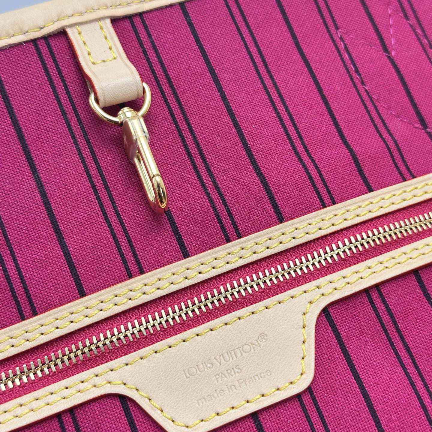 Louis Vuitton Neverfull Bandoulière Inside Out MM   M12257 - FashionPlug