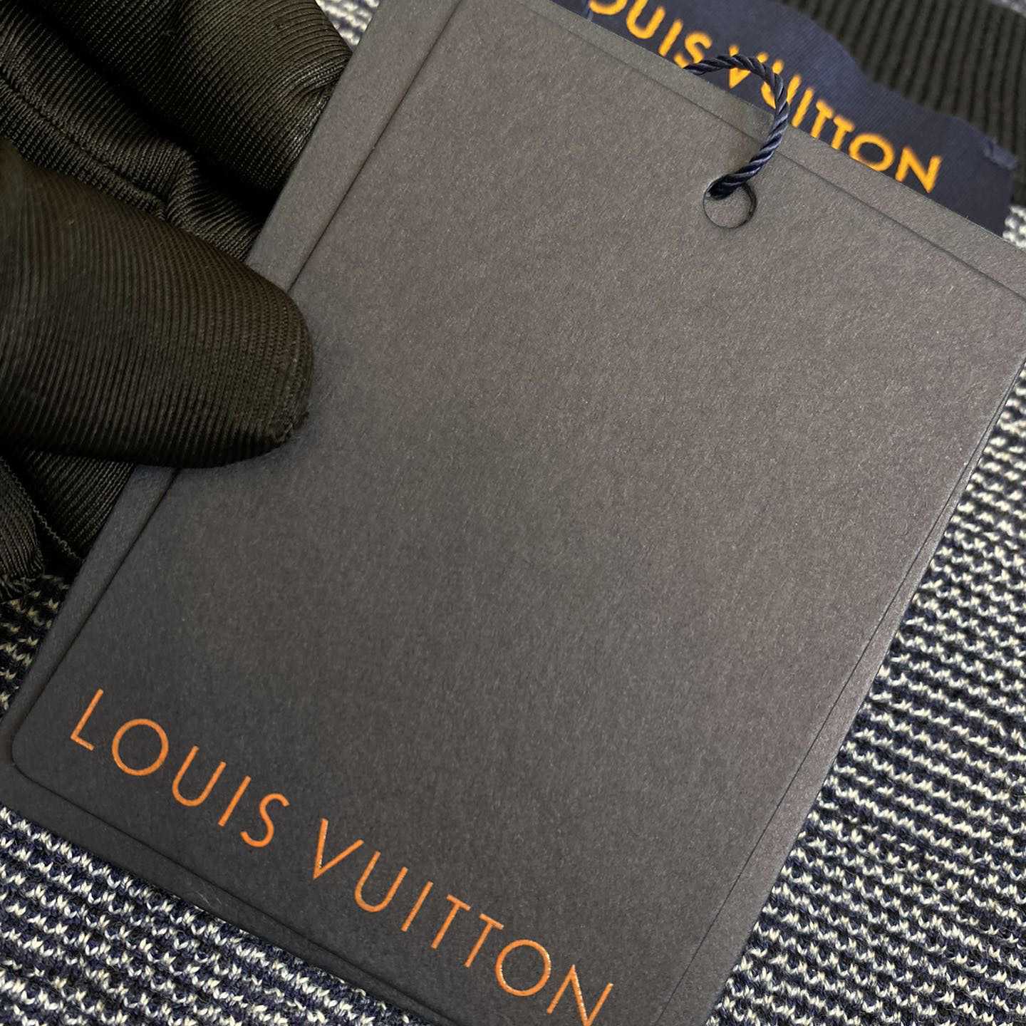 Louis Vuitton LV Vers Damoflage Jacquard Pullover   1AGHTQ - FashionPlug