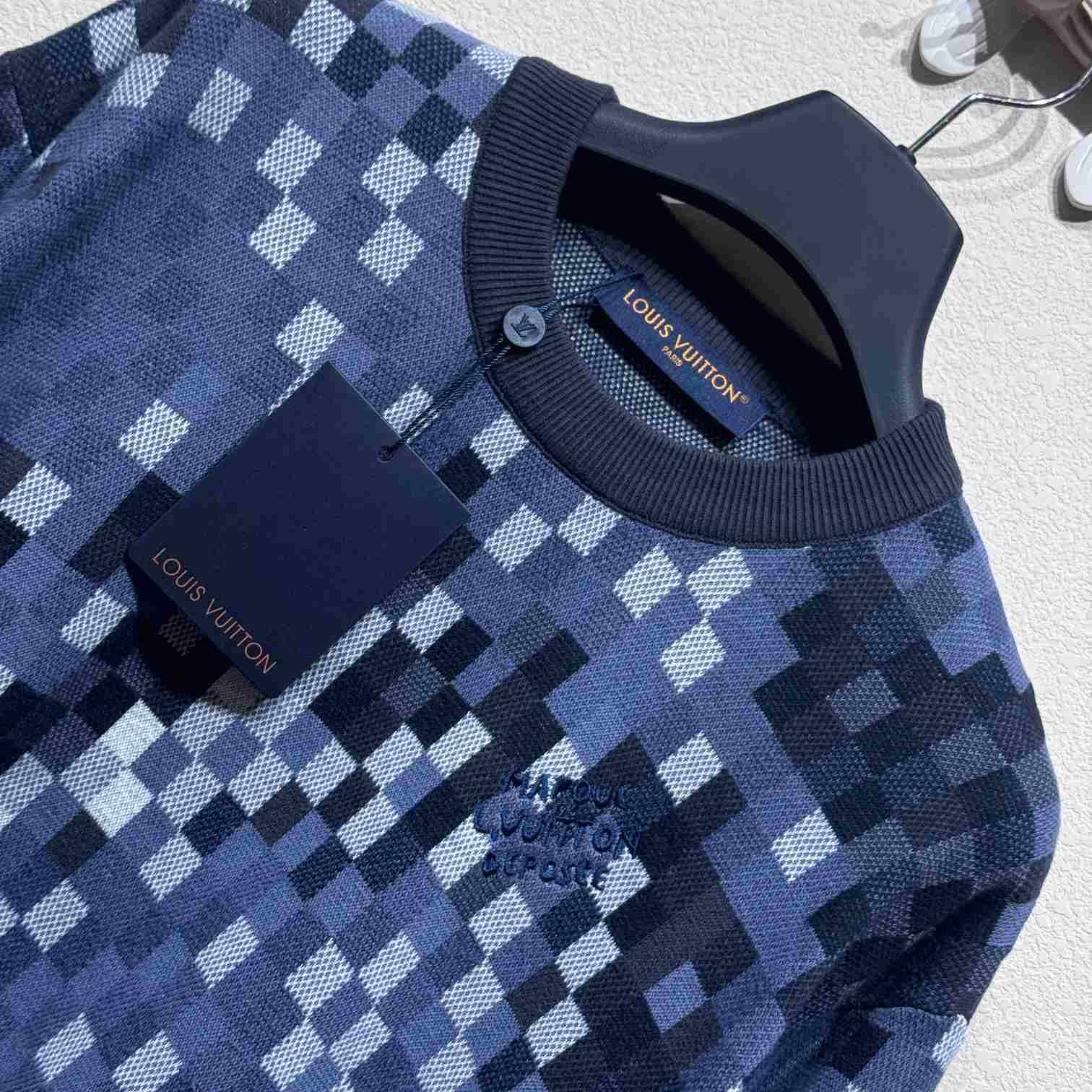 Louis Vuitton LV Vers Damoflage Jacquard Pullover   1AGHTQ - FashionPlug