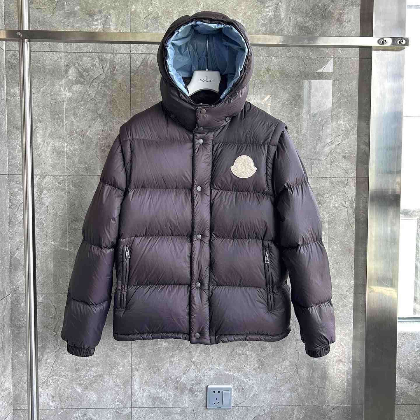 Moncler Cyclone 2-IN-1 Short Down Jacket - FashionPlug