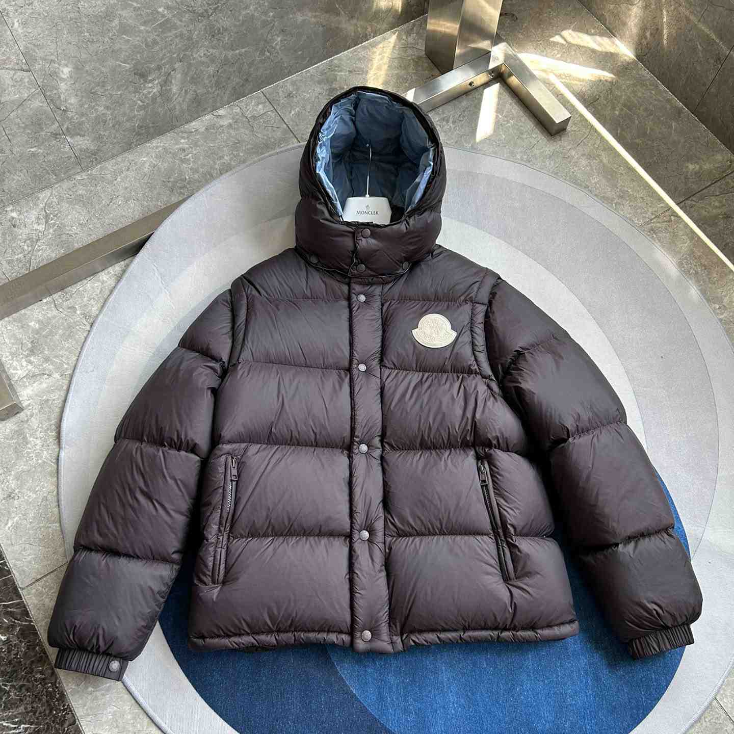 Moncler Cyclone 2-IN-1 Short Down Jacket - FashionPlug