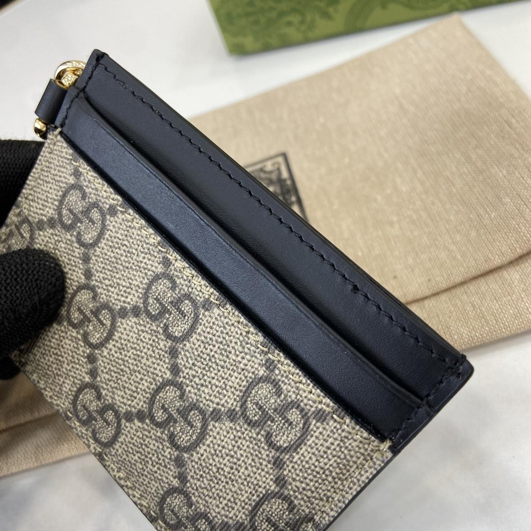 Gucci GG Emblem Card Case With Strap - FashionPlug