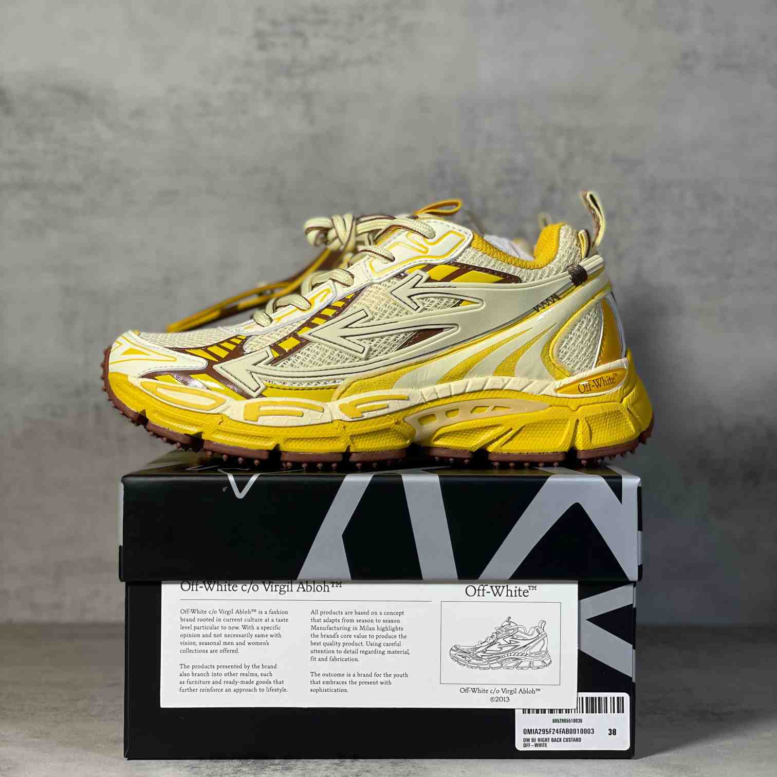 Off-White c/oVrgil Abloh™ Sneakers - FashionPlug