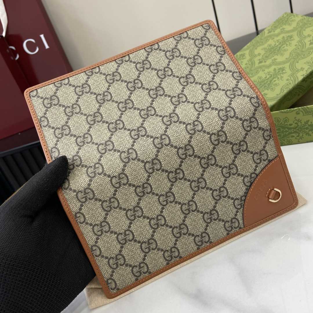 Gucci GG Emblem Continental Wallet - FashionPlug
