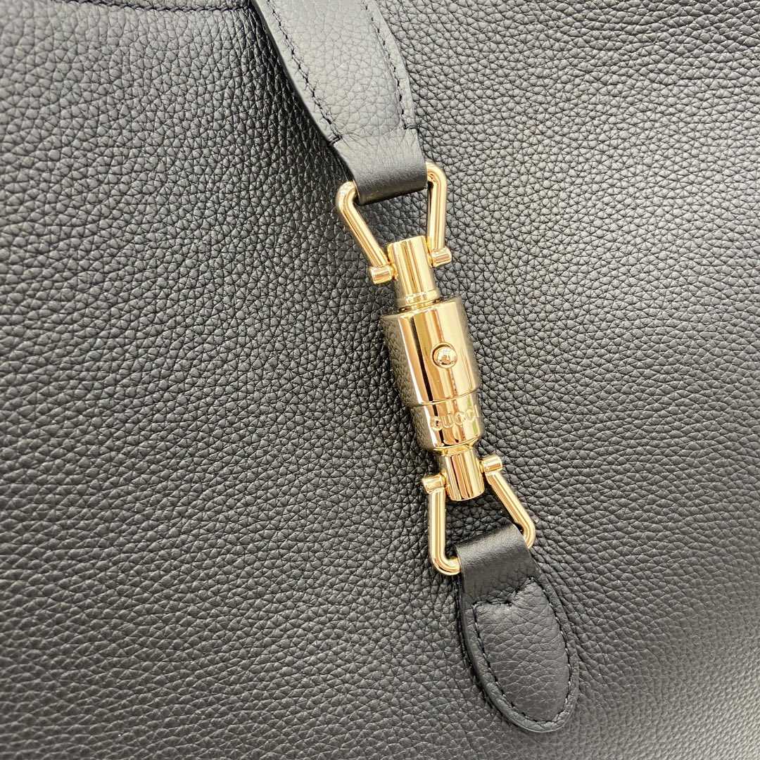 Gucci Jackie Large Shoulder Bag - FashionPlug