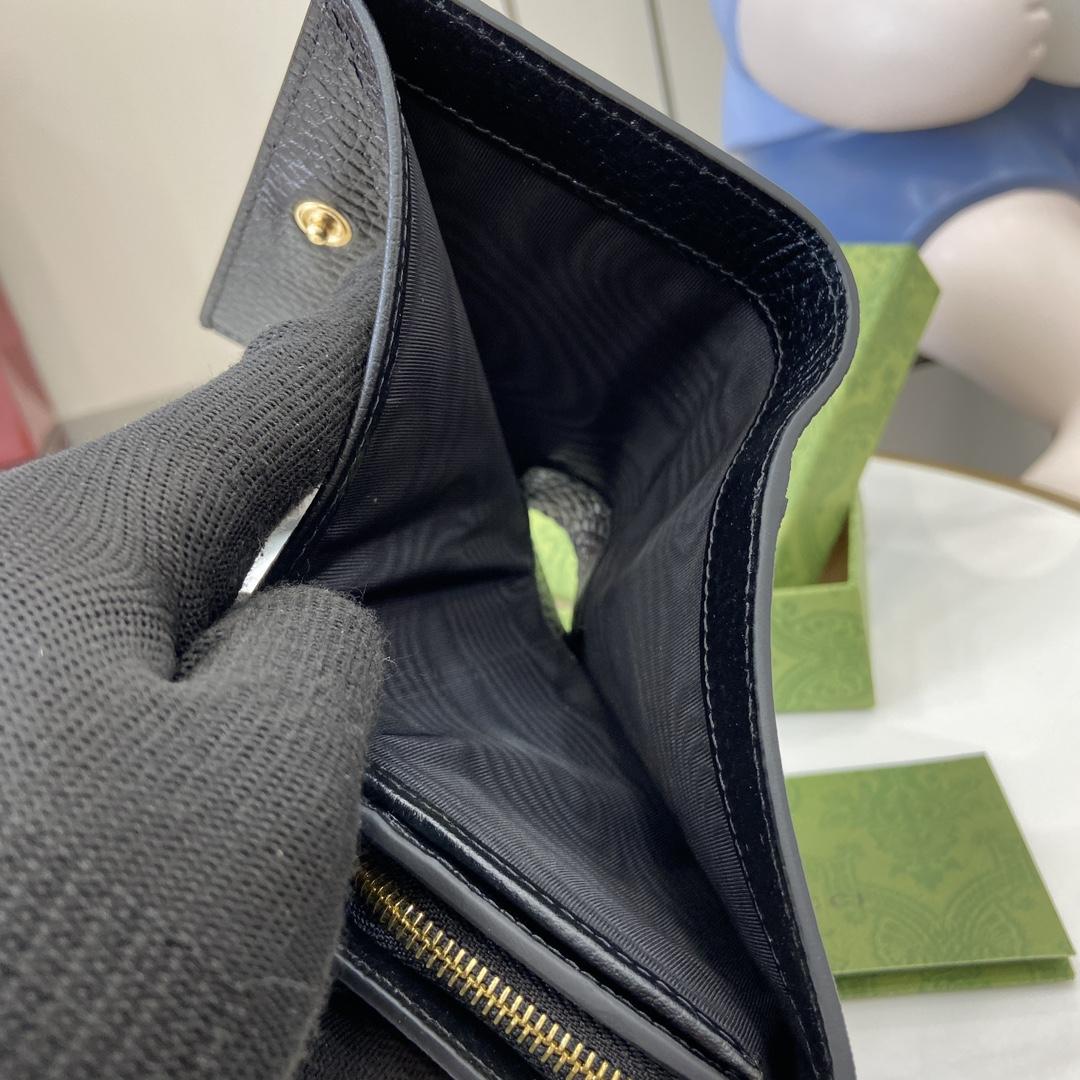 Gucci GG Marmont Bi-color Medium Wallet - FashionPlug