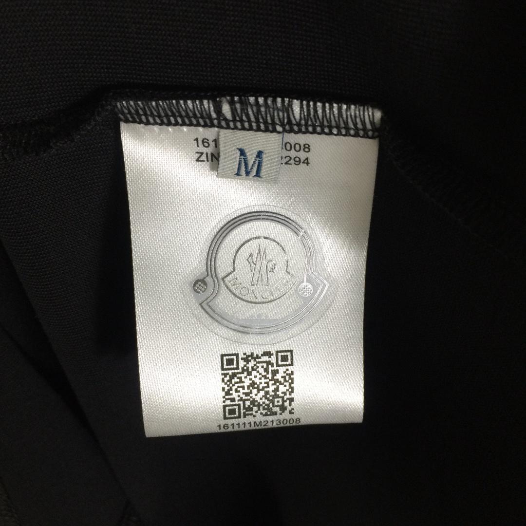 Moncler Logo T-Shirt - FashionPlug