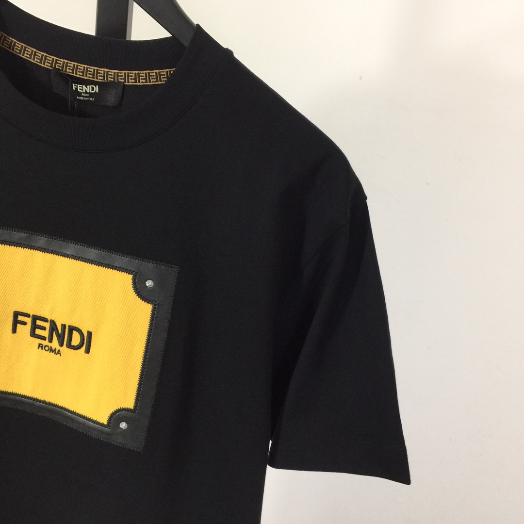 Fendi Cotton T-shirt - FashionPlug
