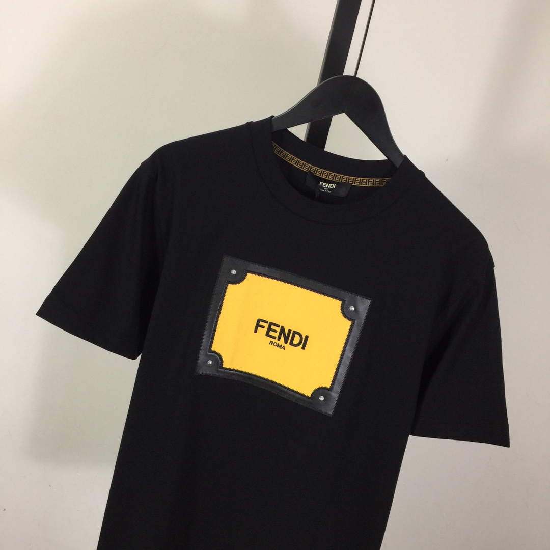 Fendi Cotton T-shirt - FashionPlug