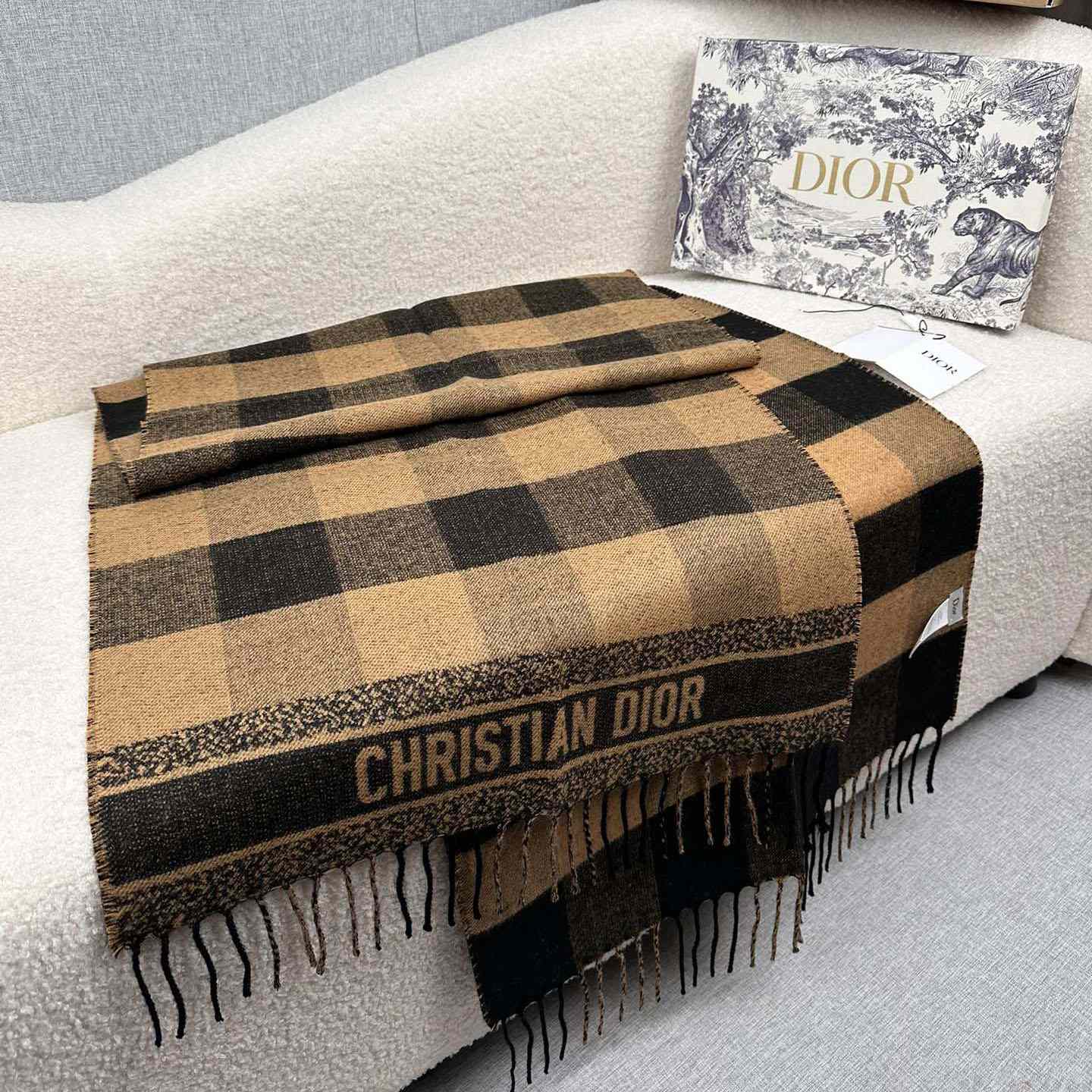 Dior Check'N'Dior Scarf - FashionPlug