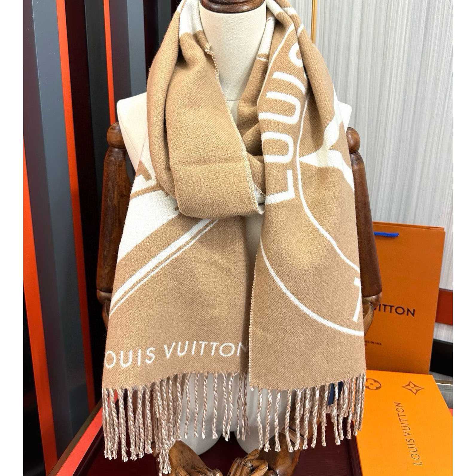 Louis Vuitton Lock And Keys Scarf  M90815 - FashionPlug