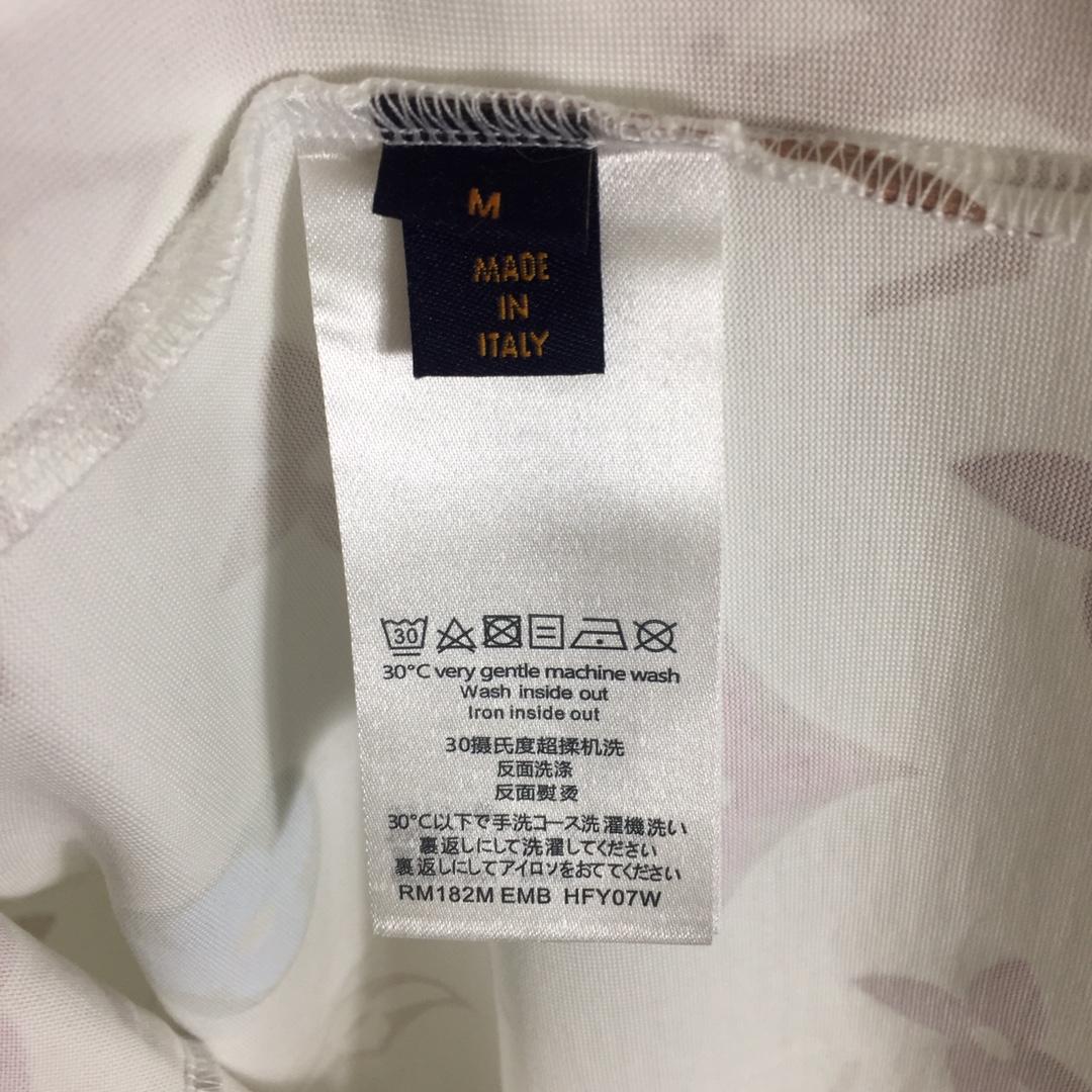 Louis Vuitton Logo T-Shirt - FashionPlug