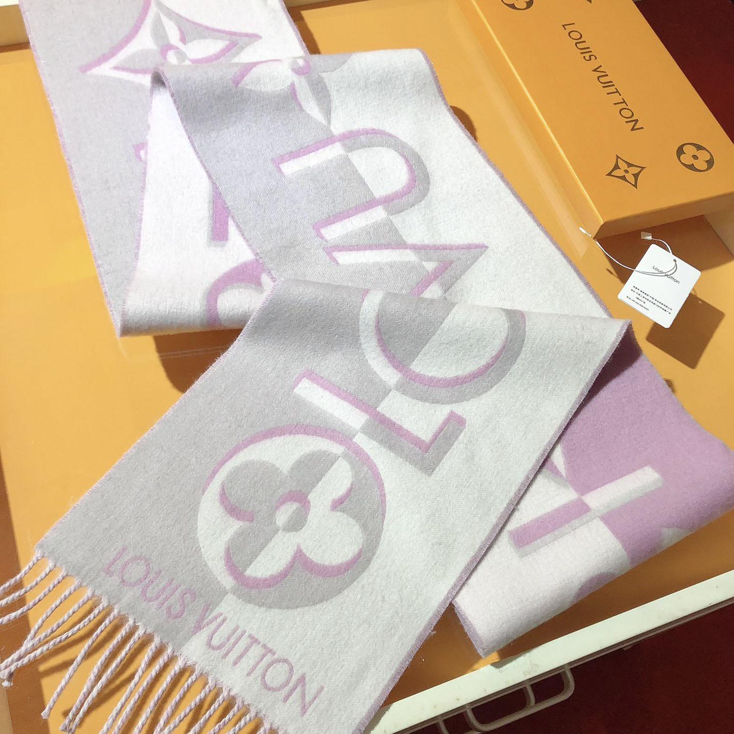Louis Vuitton Duo Infinity Scarf  M93281 - FashionPlug