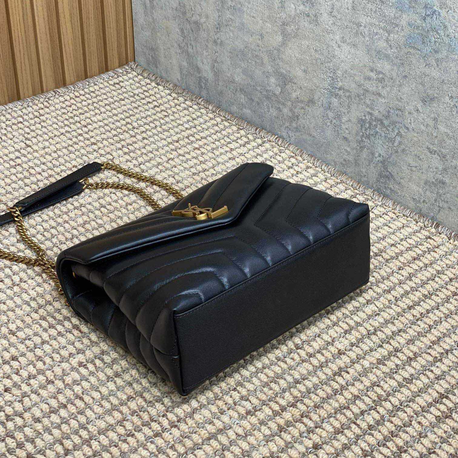 Saint Laurent Loulou Shoulder Bag   25x17x9cm - FashionPlug