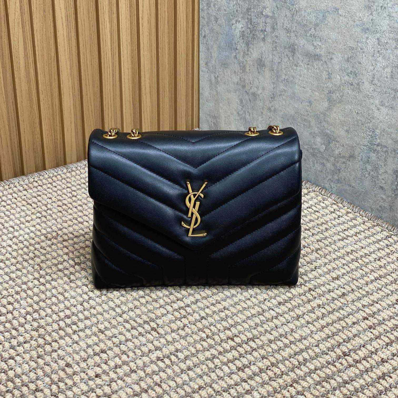 Saint Laurent Loulou Shoulder Bag   25x17x9cm - FashionPlug