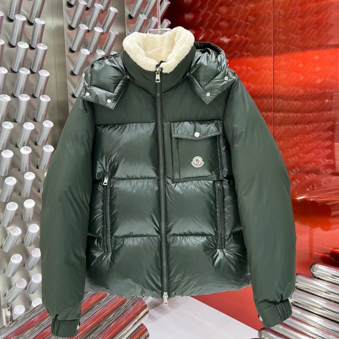 Moncler Bayuda Puffer Jacket Green - FashionPlug