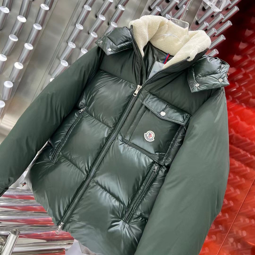 Moncler Bayuda Puffer Jacket Green - FashionPlug