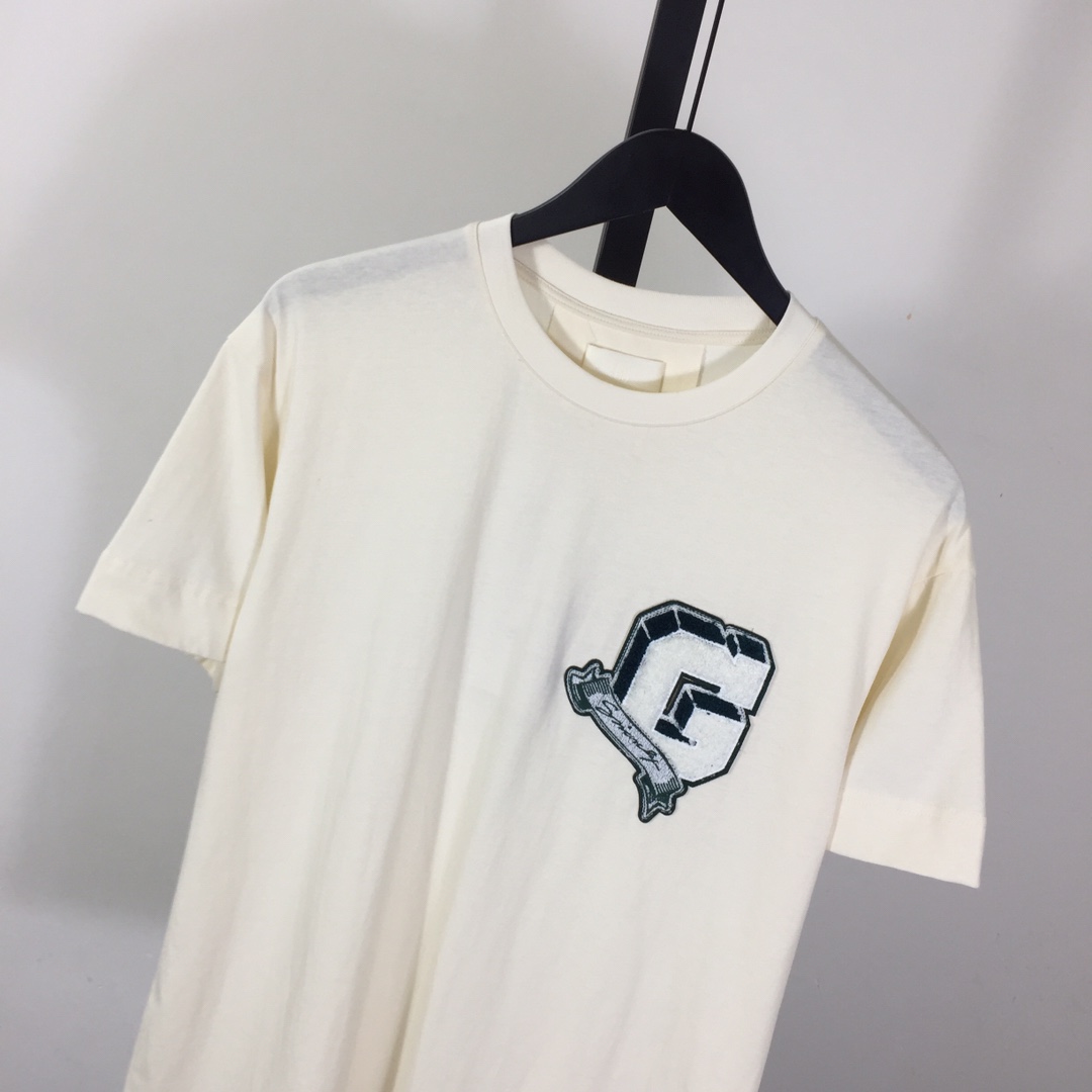 Givenchy Powder G College T-Shirt  - FashionPlug