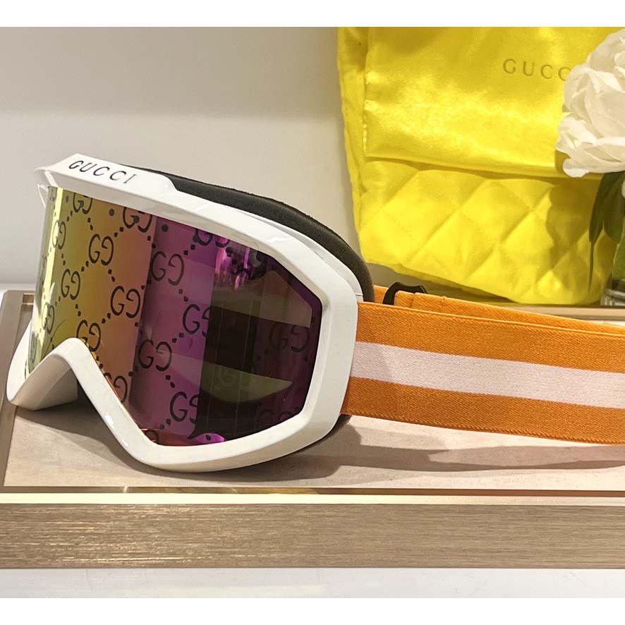 Gucci Ski Goggles  - FashionPlug