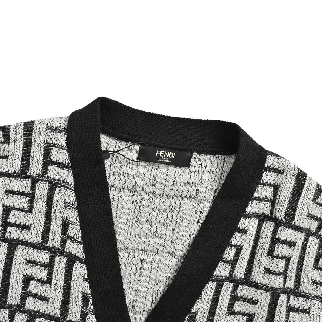 Fendi Cardigan - FashionPlug