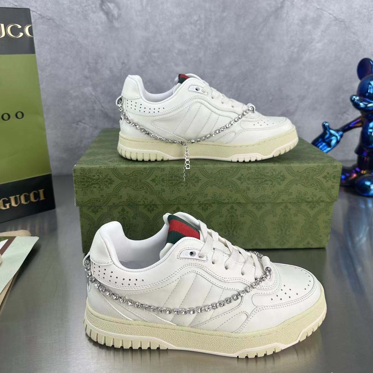 Gucci Women's Gucci Re-Web Sneaker - FashionPlug