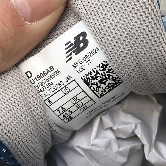 New Balance 1906R Sneakers      U1906AB  - FashionPlug