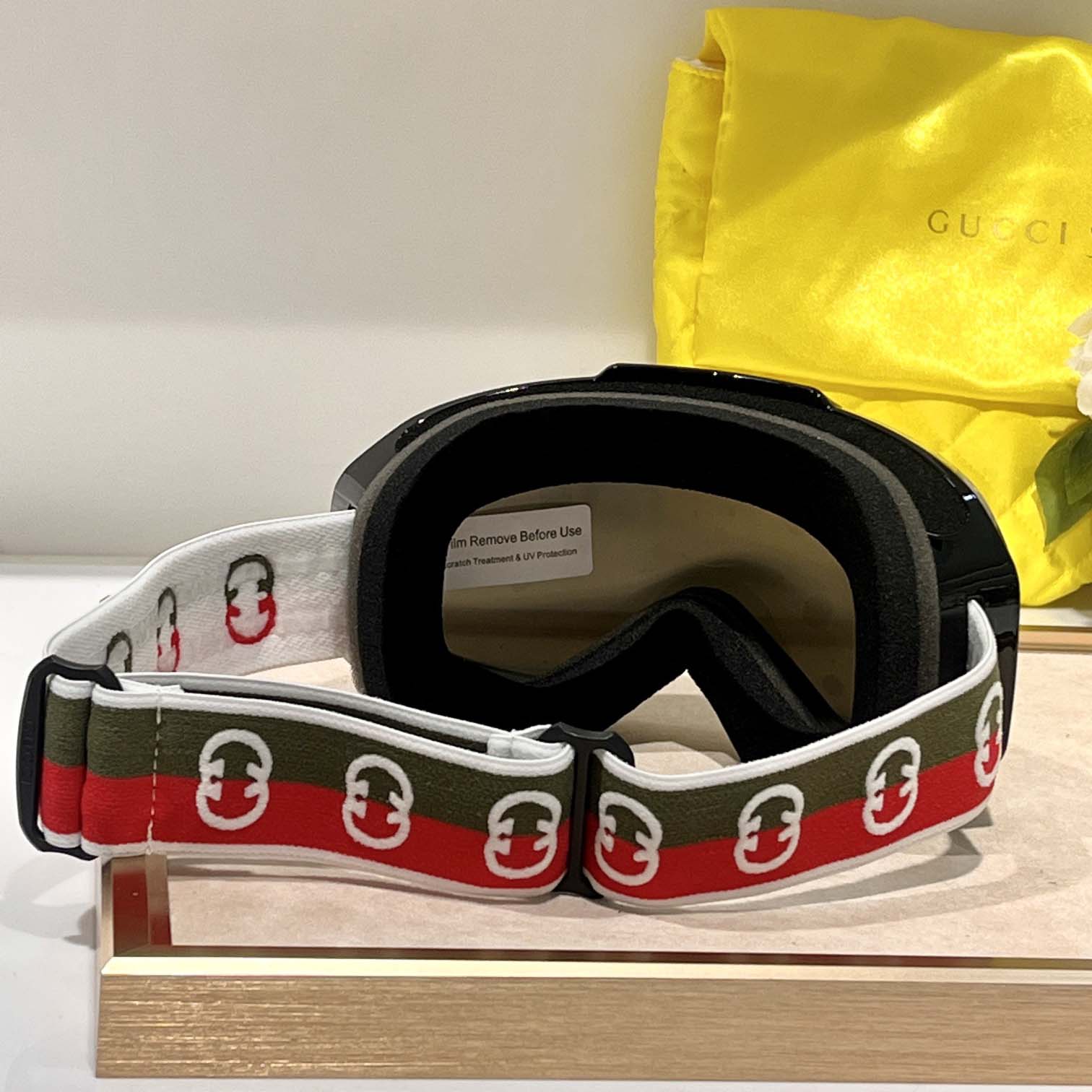 Gucci Ski Goggles  - FashionPlug