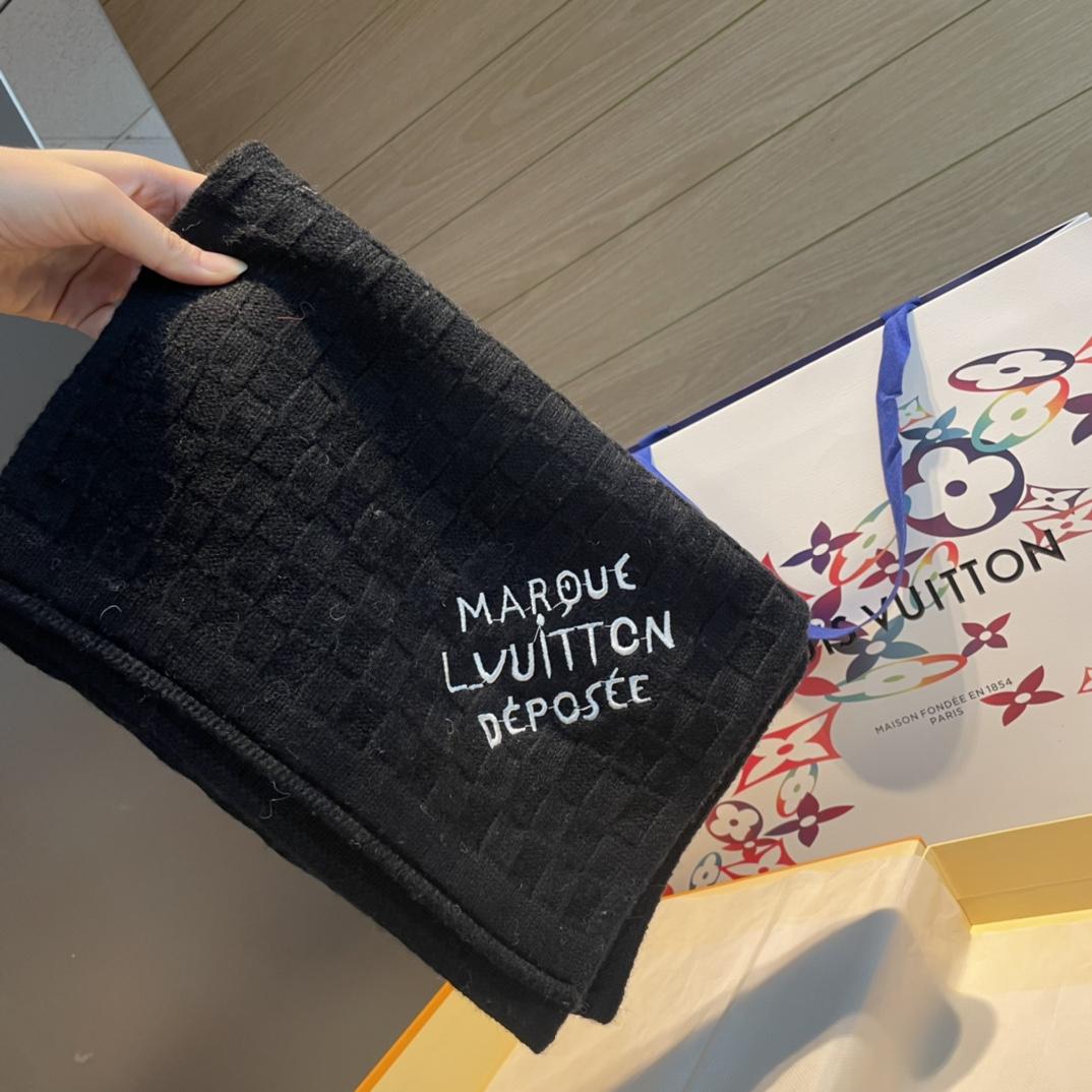 Louis Vuitton Damier Snug Scarf  M90841 - FashionPlug