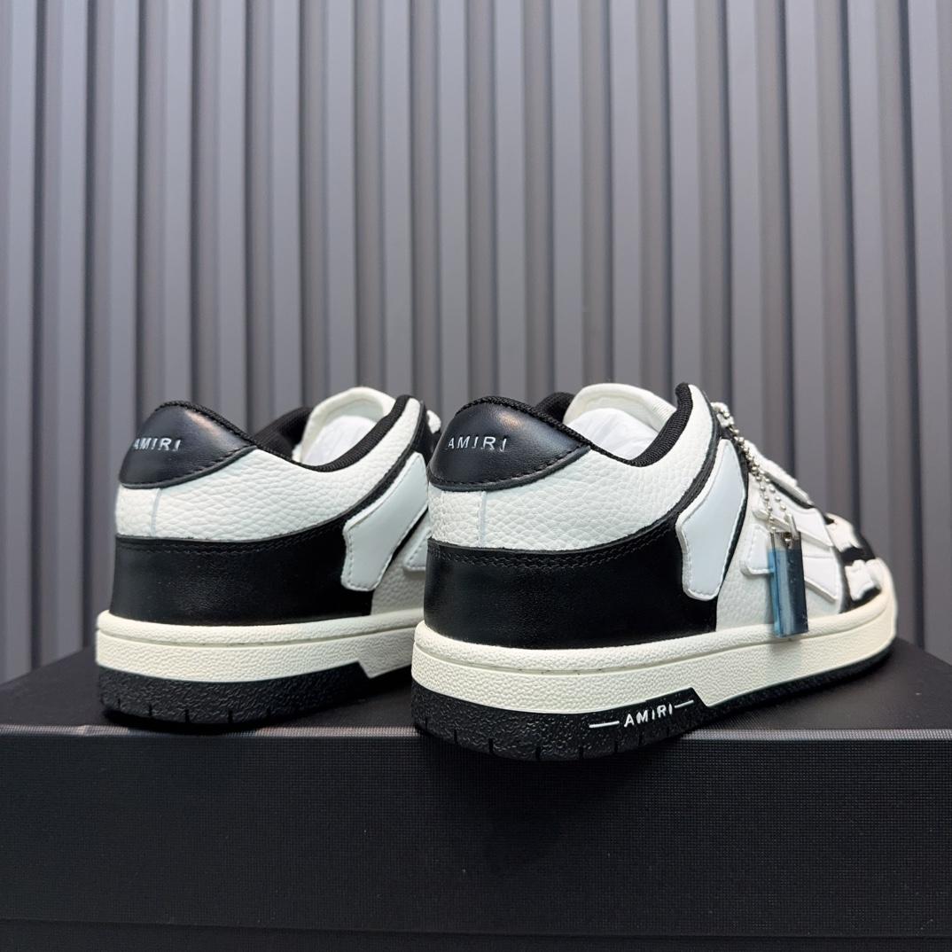 Amiri Low Top Sneaker - FashionPlug