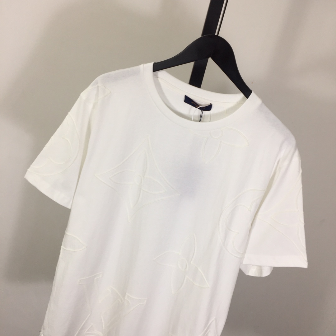 Louis Vuitton Monogram Embroidered Cotton T-Shirt   1AFYDE - FashionPlug