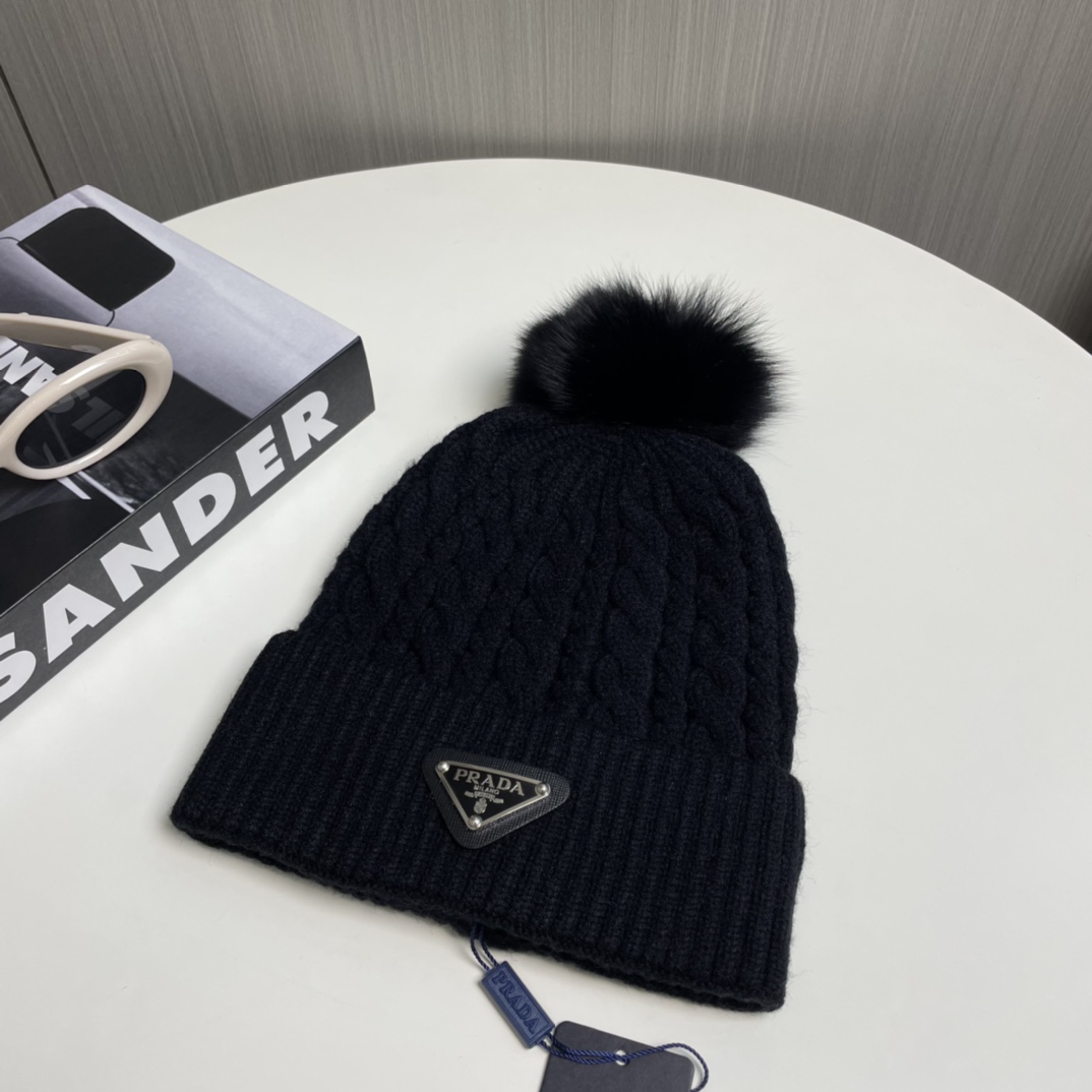 Prada Beanie - FashionPlug