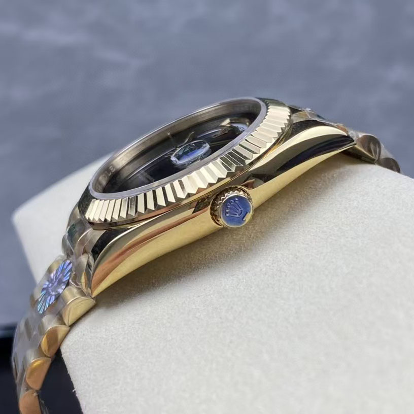Rolex Day Date Watch - FashionPlug