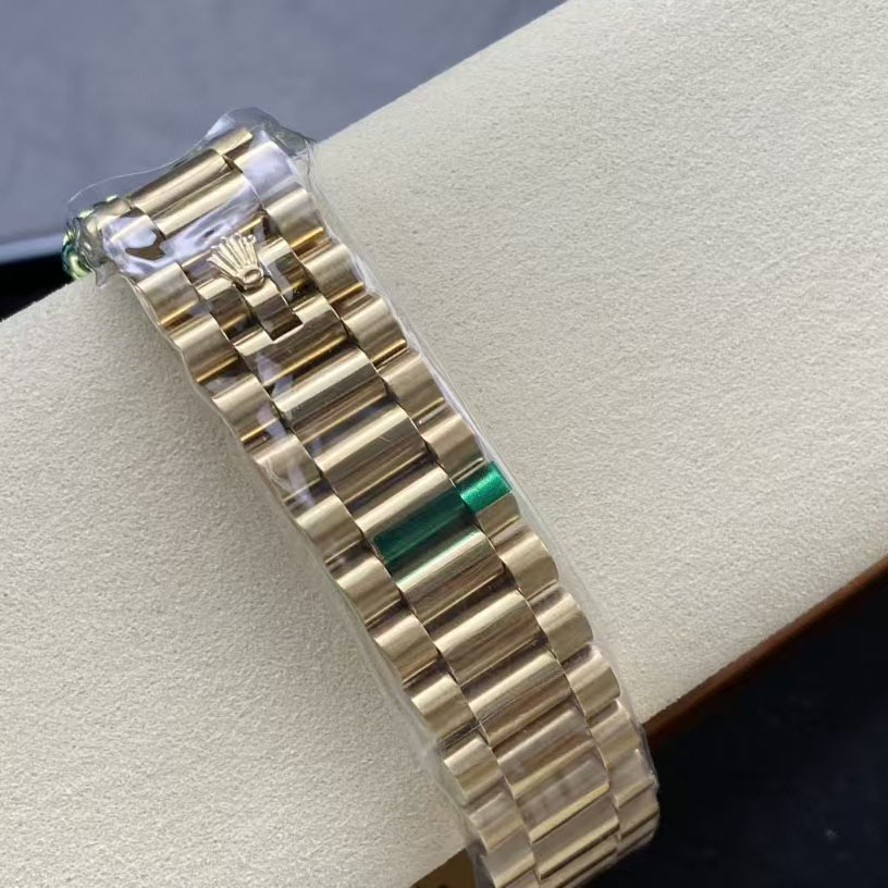 Rolex Day Date Watch - FashionPlug
