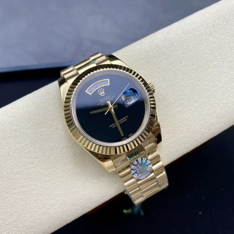 Rolex Day Date Watch - FashionPlug