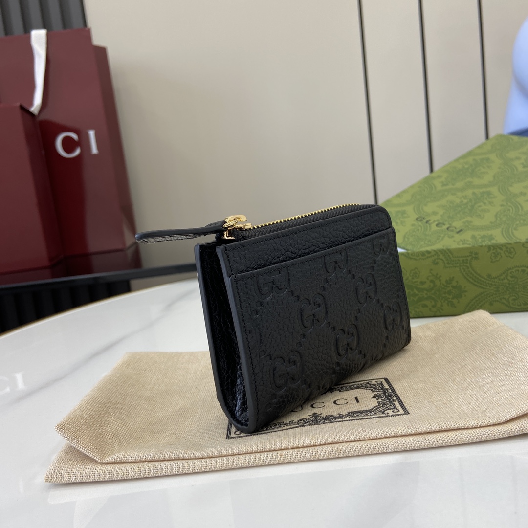 Gucci GG Emblem Zip Card Case  - FashionPlug