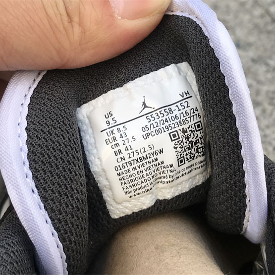 Air Jordan 1 Low Sneaker  553558-152 - FashionPlug