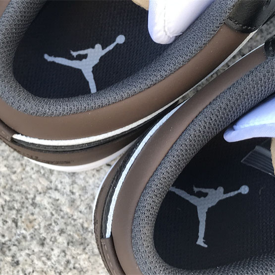 Air Jordan 1 Low Sneaker  553558-152 - FashionPlug