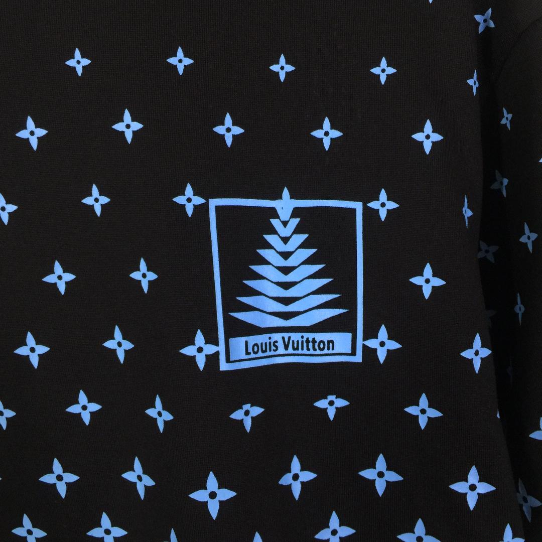 Louis Vuitton Logo T-Shirt - FashionPlug