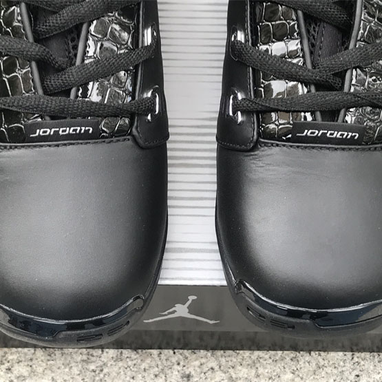 Jordan Air yordan 17 0G Low Black Chrome Sneaker    303891-004 - FashionPlug