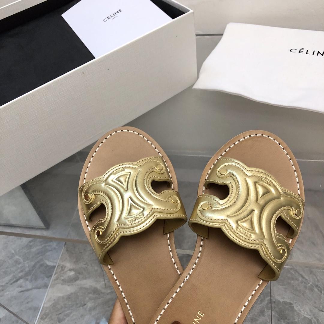 Celine Triomphe Mule In Metalized Calfskin - FashionPlug
