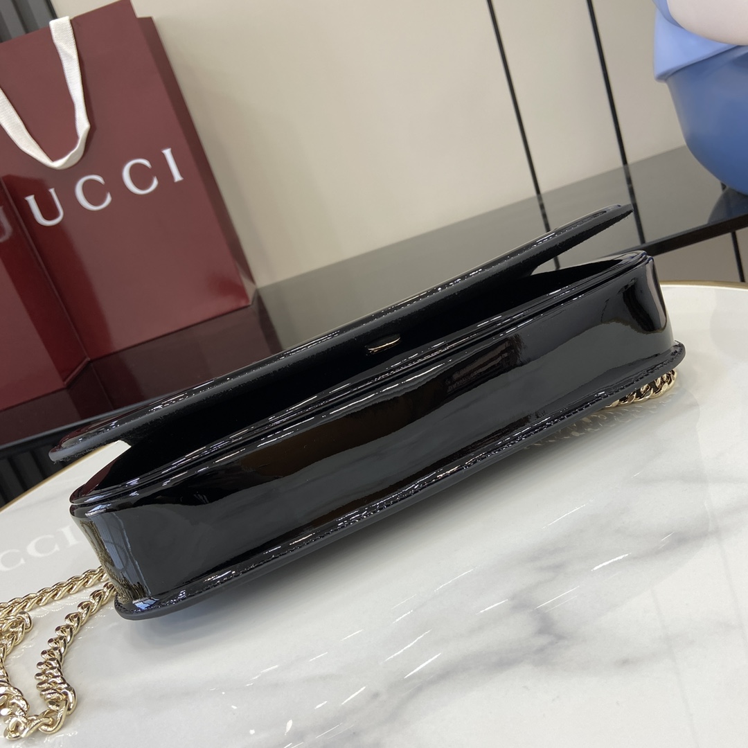 Gucci Blondie Small Shoulder Bag - FashionPlug
