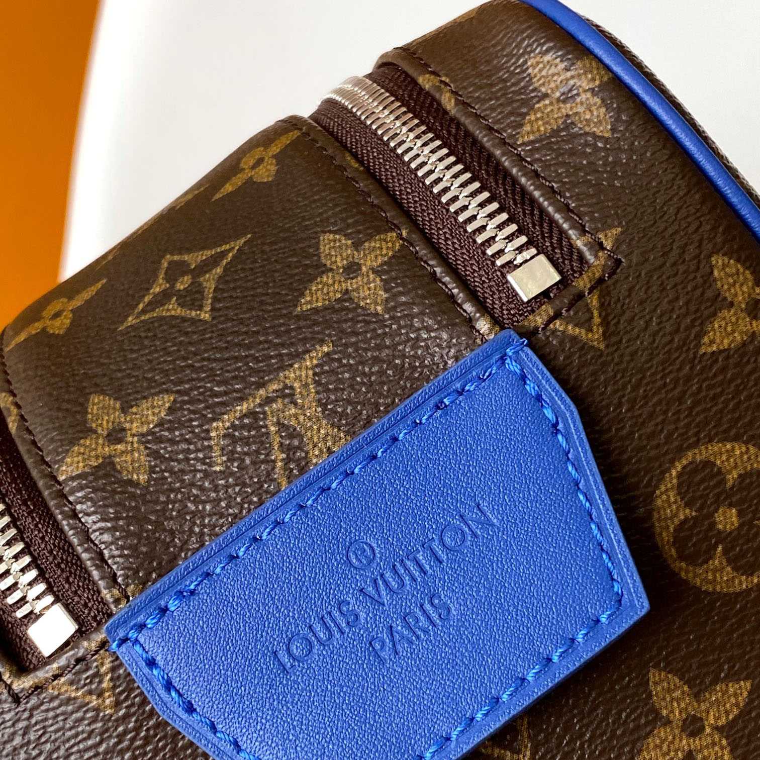 Louis Vuitton Dopp Kit    M12642 - FashionPlug