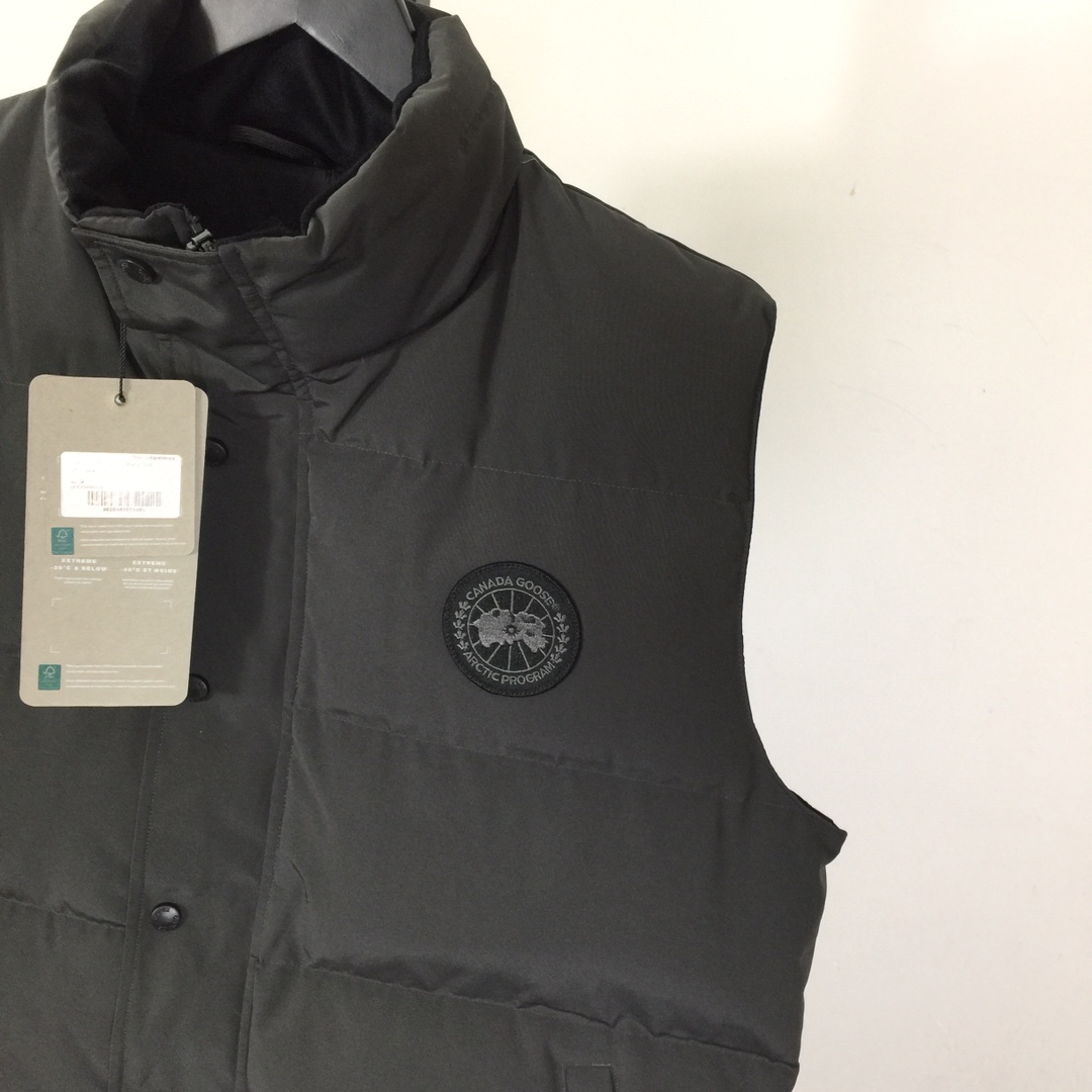 Canada Goose Black Label Down Vest - FashionPlug